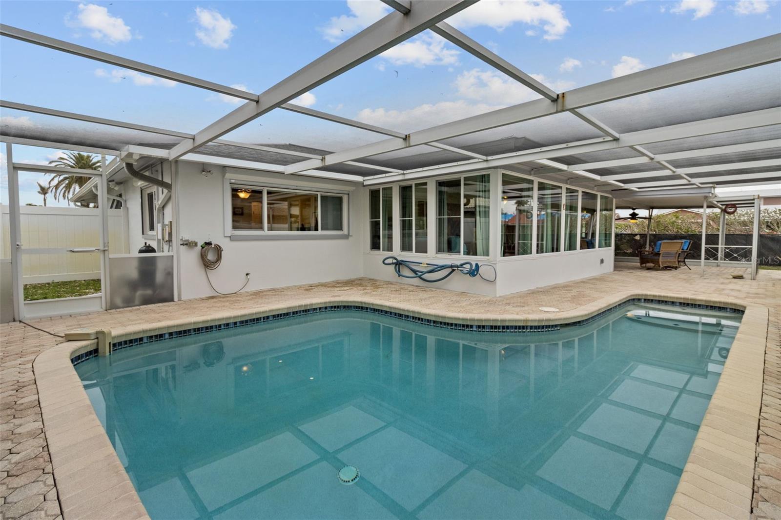 8000 13TH AVE S, ST PETERSBURG, FL, 33707