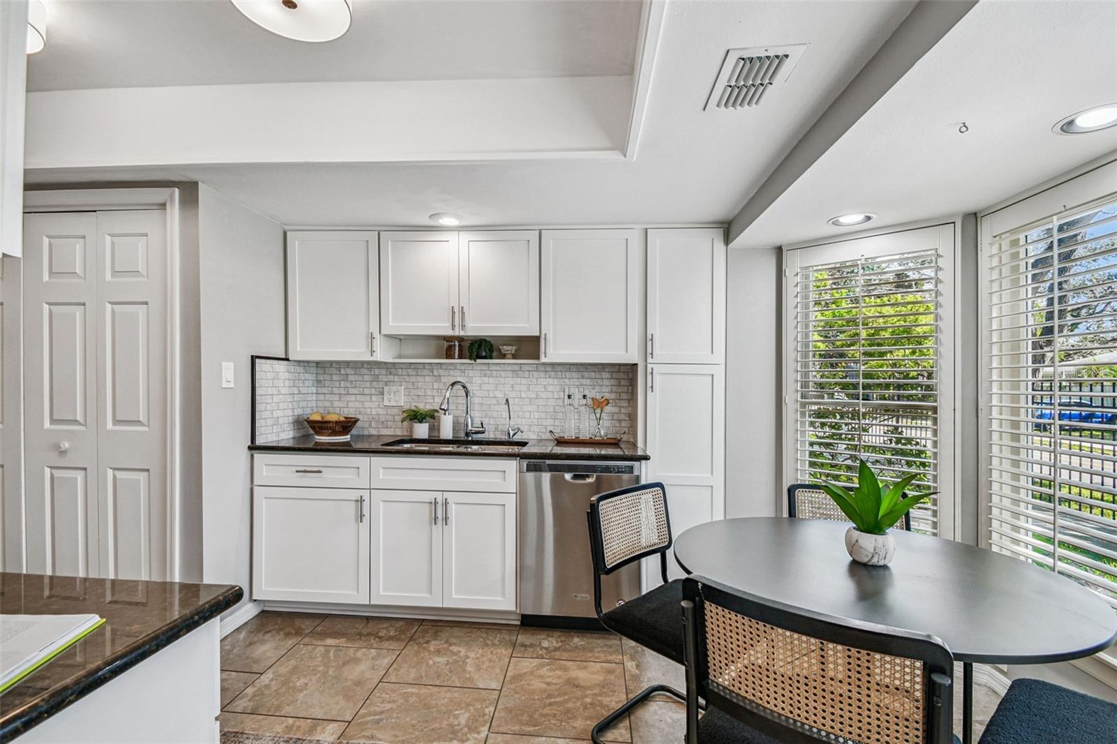 2515 S YSABELLA AVE, TAMPA, FL, 33629