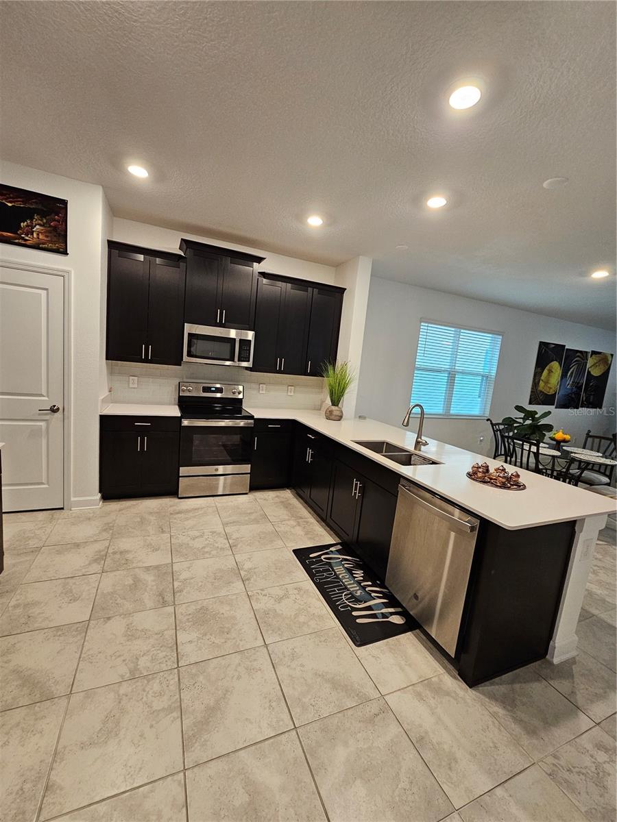 9917 INTRODUCTION WAY, ORLANDO, FL, 32832