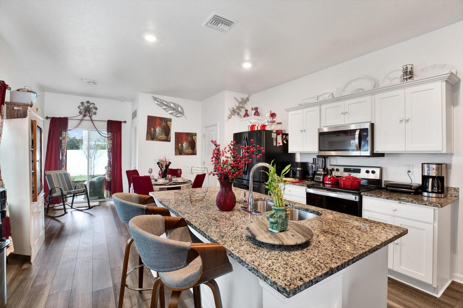 35530 SHADE FERN LN, ZEPHYRHILLS, FL, 33541