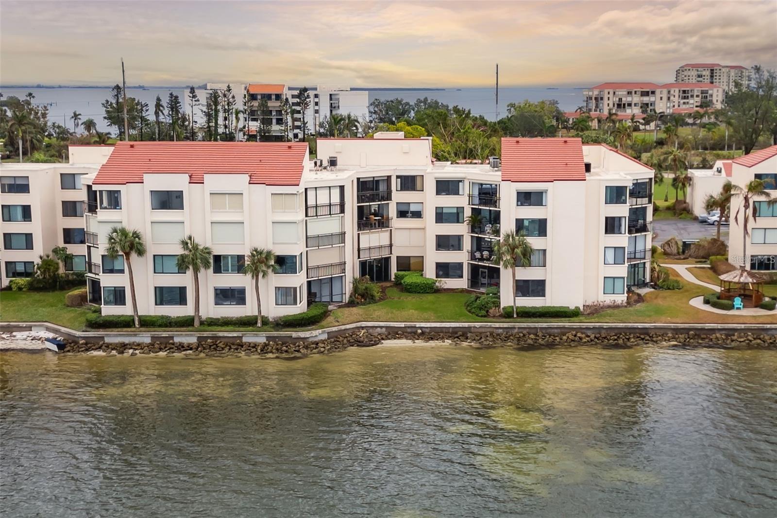 5729 PUERTA DEL SOL BLVD S #477, ST PETERSBURG, FL, 33715