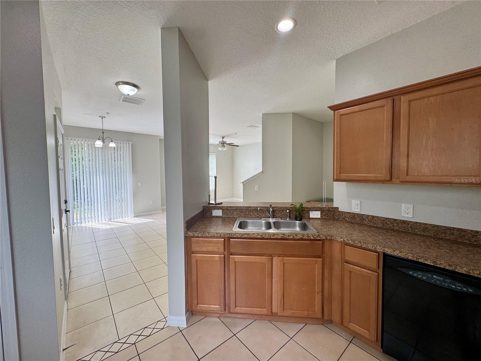 6680 S GOLDENROD RD #136B, ORLANDO, FL, 32822