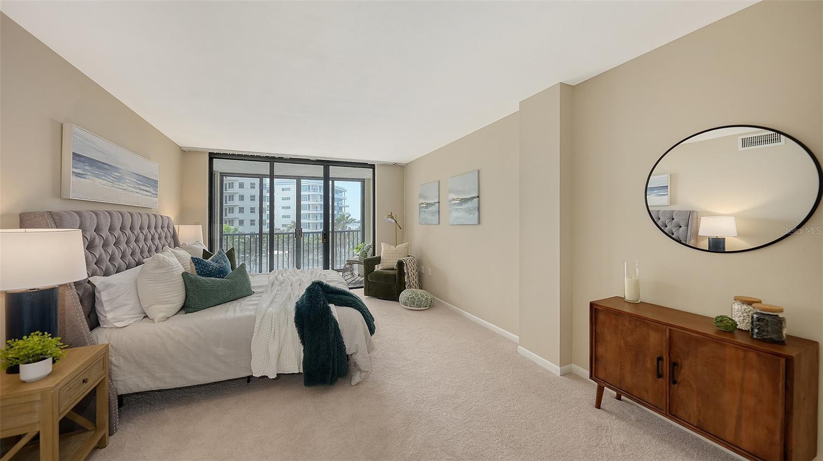 11 SUNSET DR #303, SARASOTA, FL, 34236