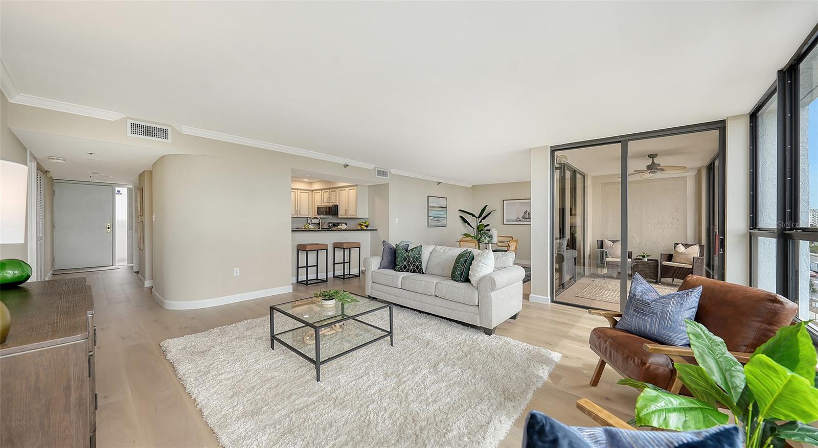 11 SUNSET DR #303, SARASOTA, FL, 34236