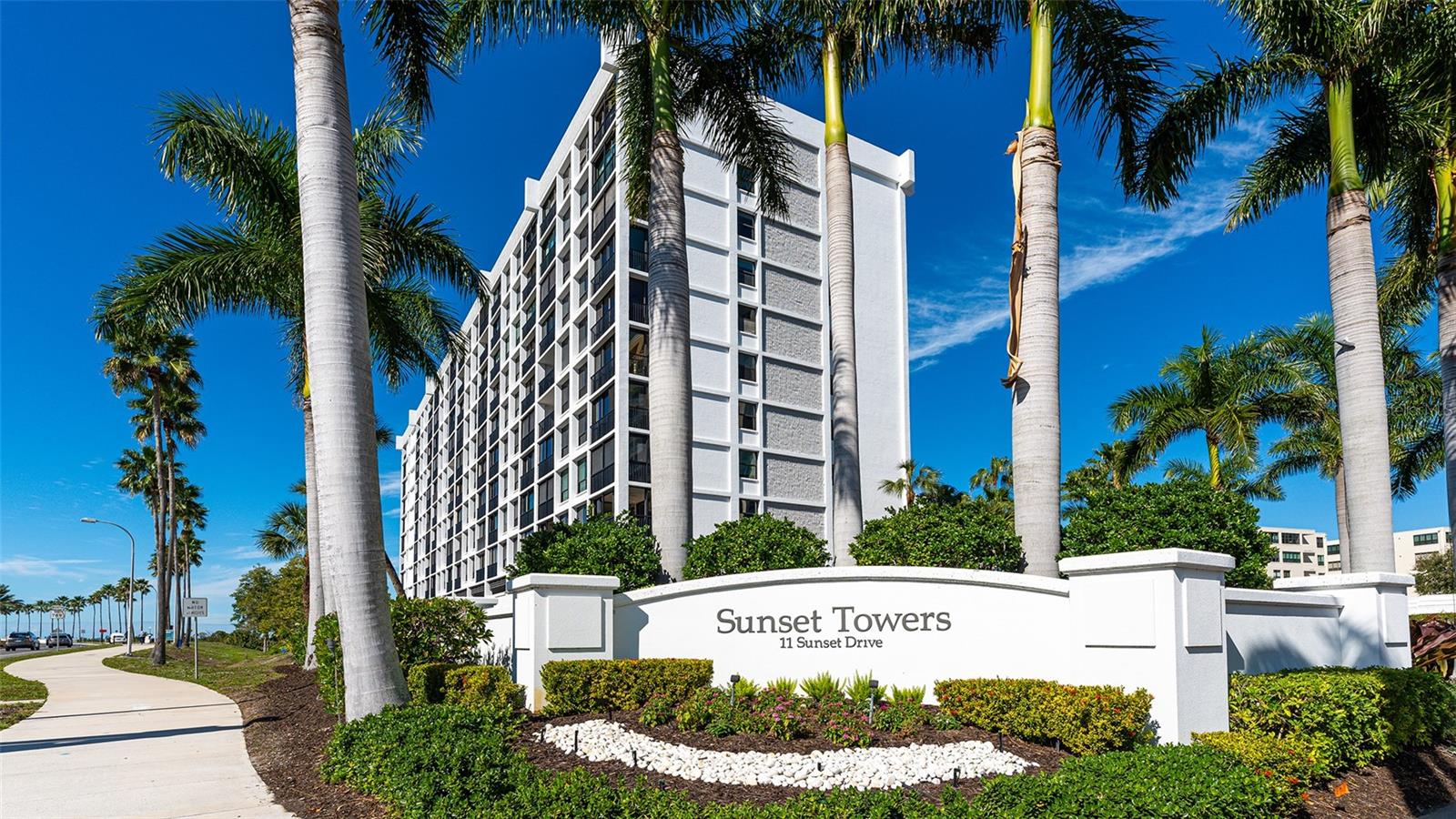 11 SUNSET DR #303, SARASOTA, FL, 34236