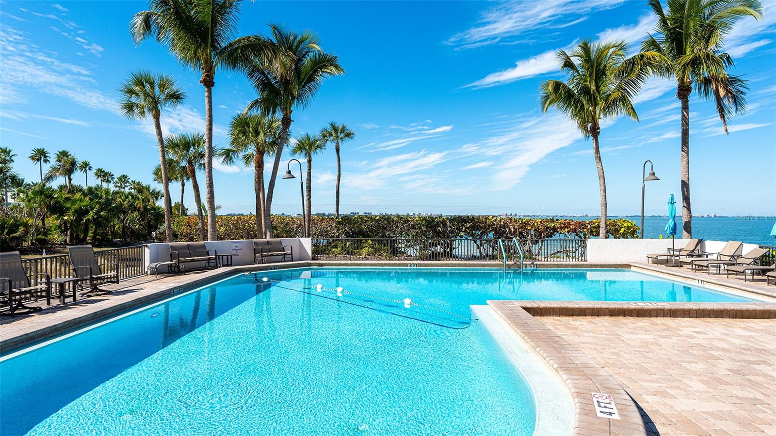 11 SUNSET DR #303, SARASOTA, FL, 34236