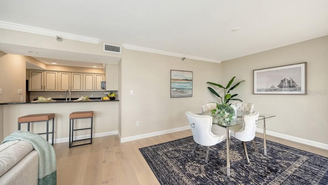 11 SUNSET DR #303, SARASOTA, FL, 34236