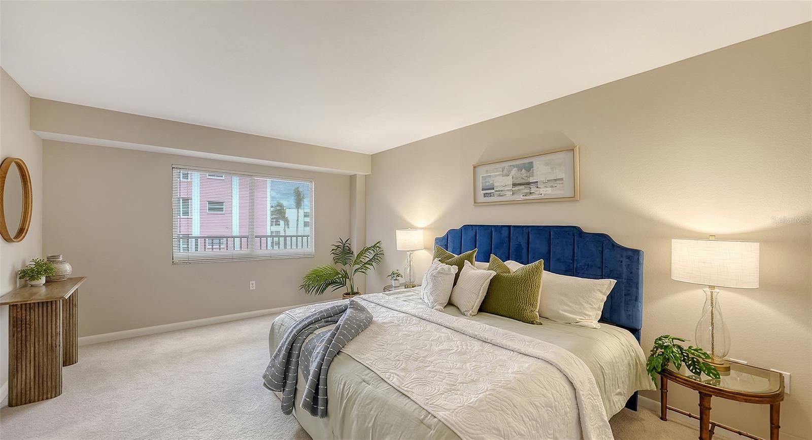 11 SUNSET DR #303, SARASOTA, FL, 34236