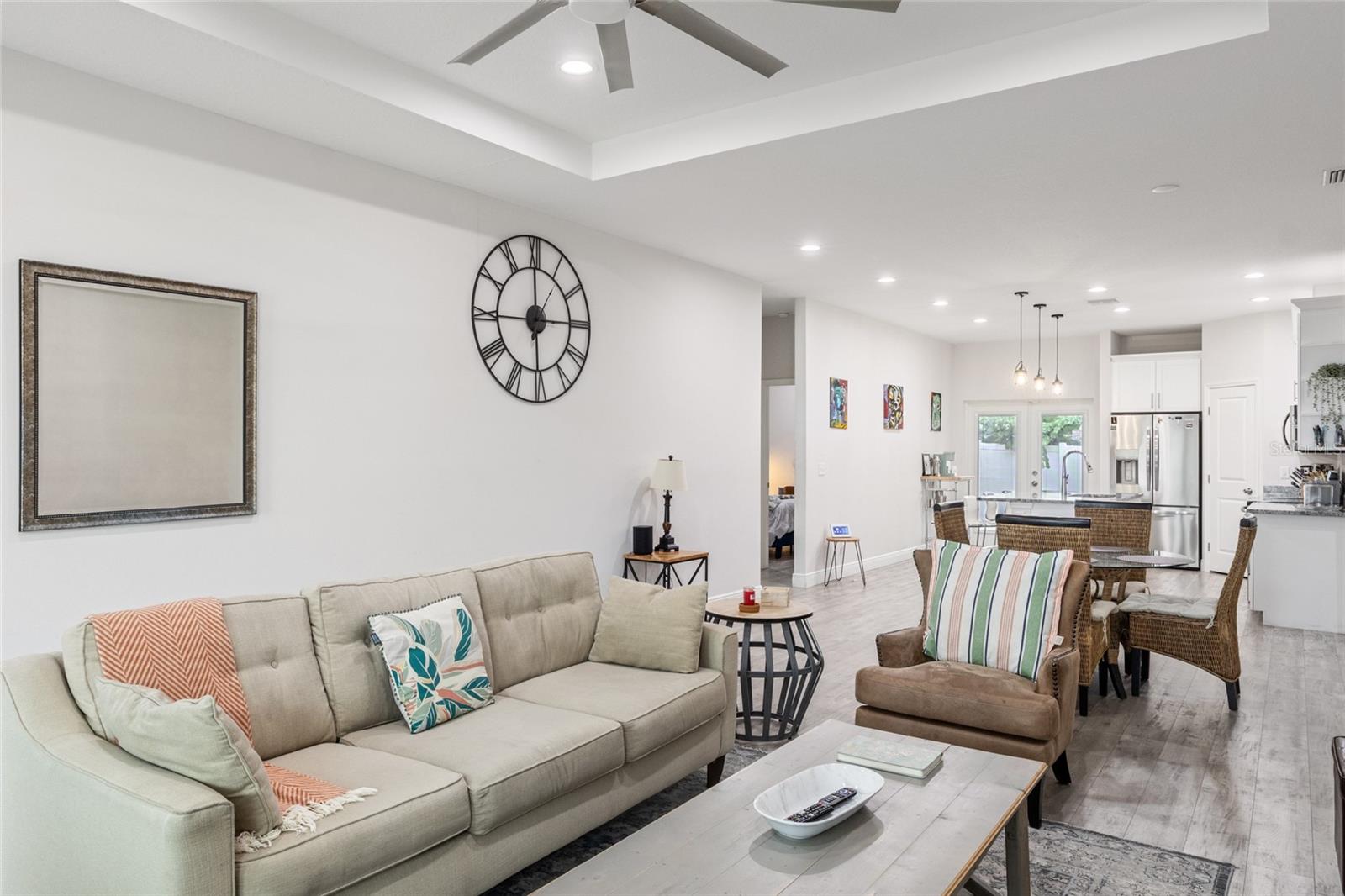 4104 E COMANCHE AVE, TAMPA, FL, 33610