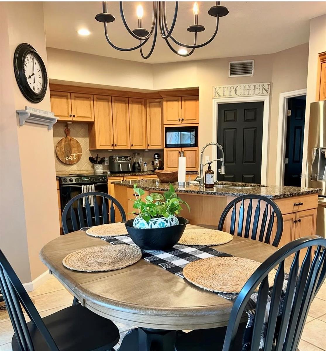 382 RALEIGH PL, OVIEDO, FL, 32765