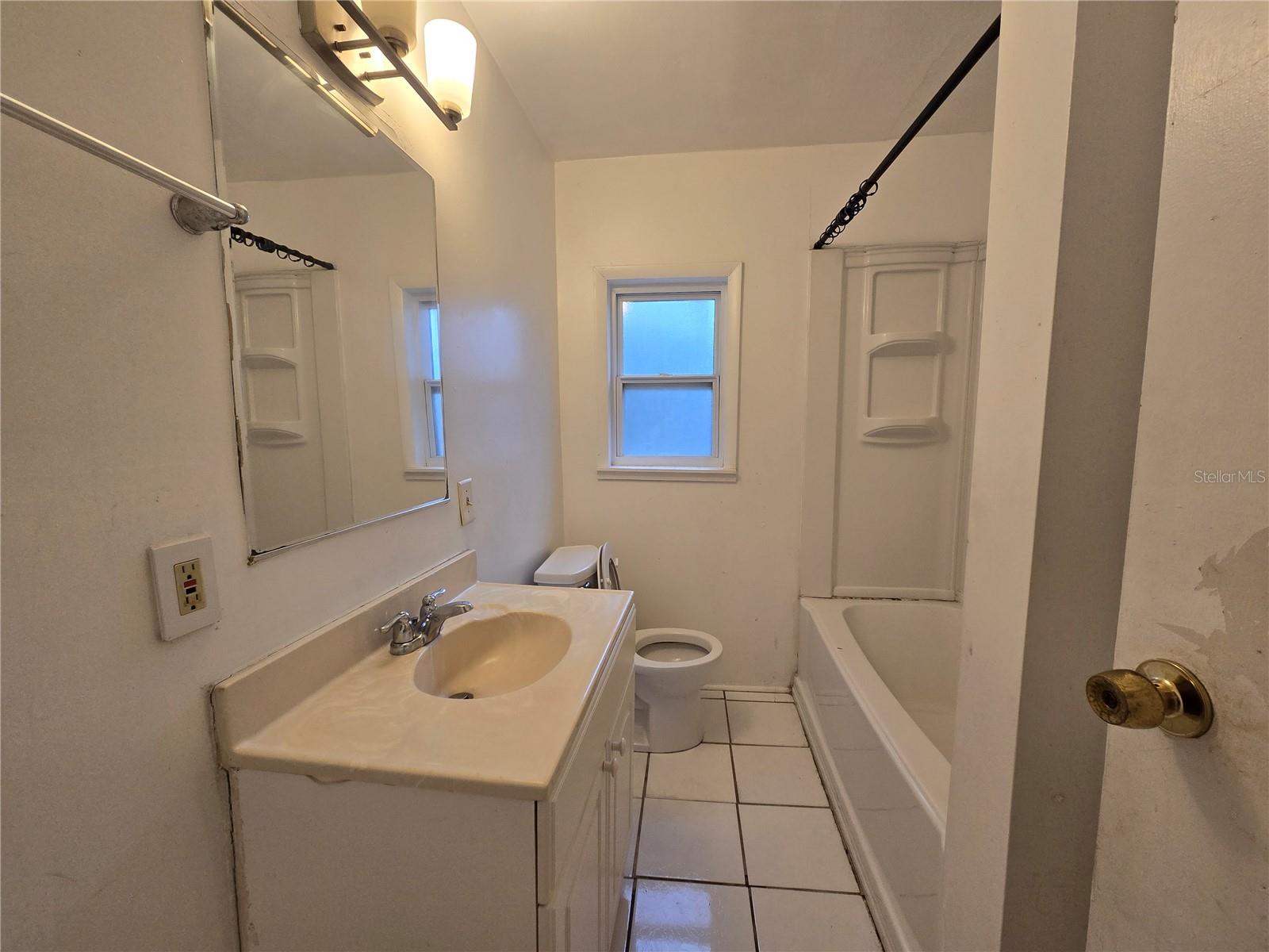 5439 COUNTY ROAD 579, SEFFNER, FL, 33584