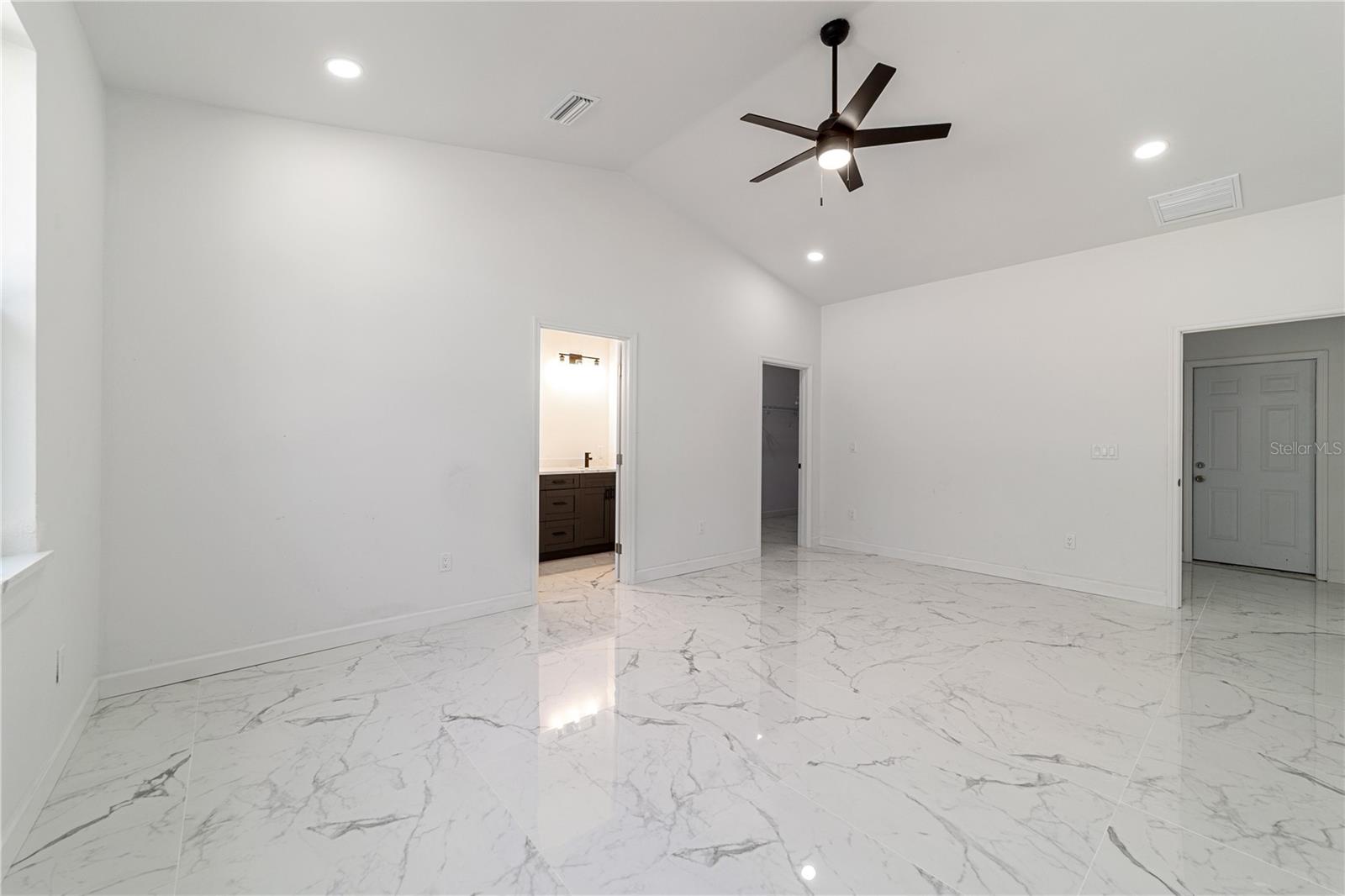 12882 SE 42ND CT, BELLEVIEW, FL, 34420