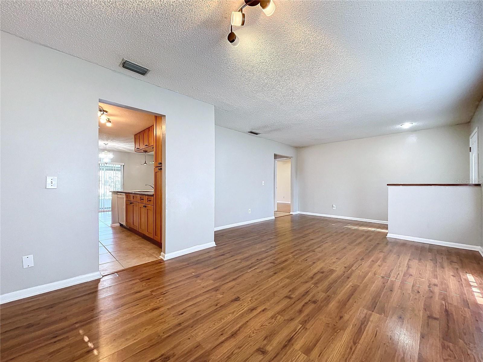 808 SMITH BAY DR, BRANDON, FL, 33510