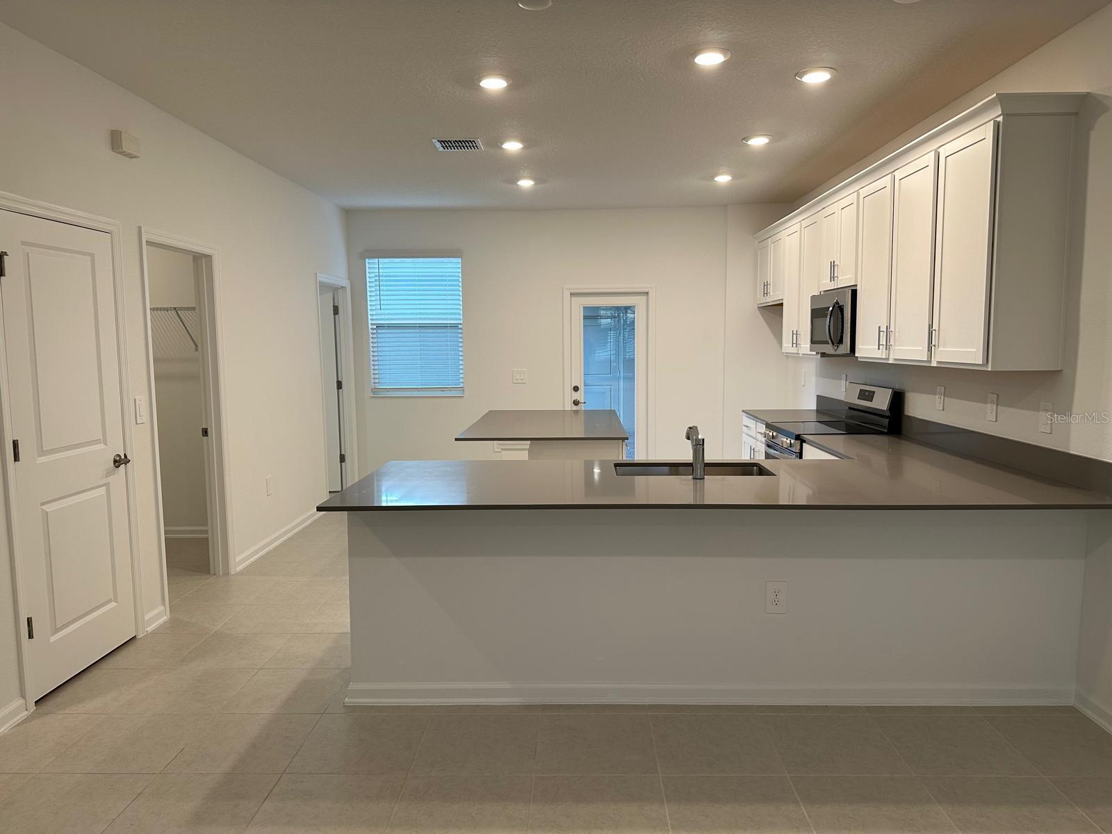 2012 TOHOQUA BLVD, KISSIMMEE, FL, 34744