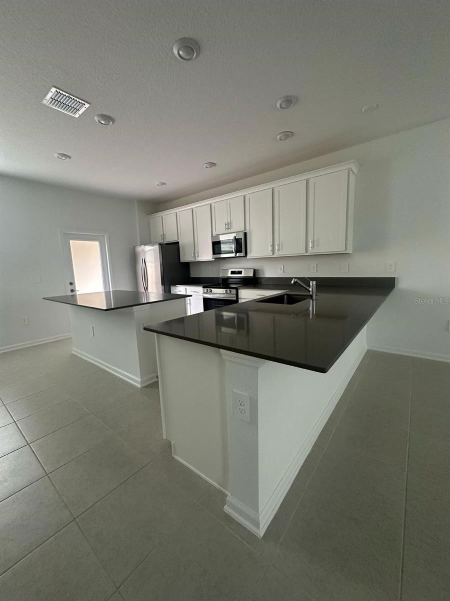2012 TOHOQUA BLVD, KISSIMMEE, FL, 34744