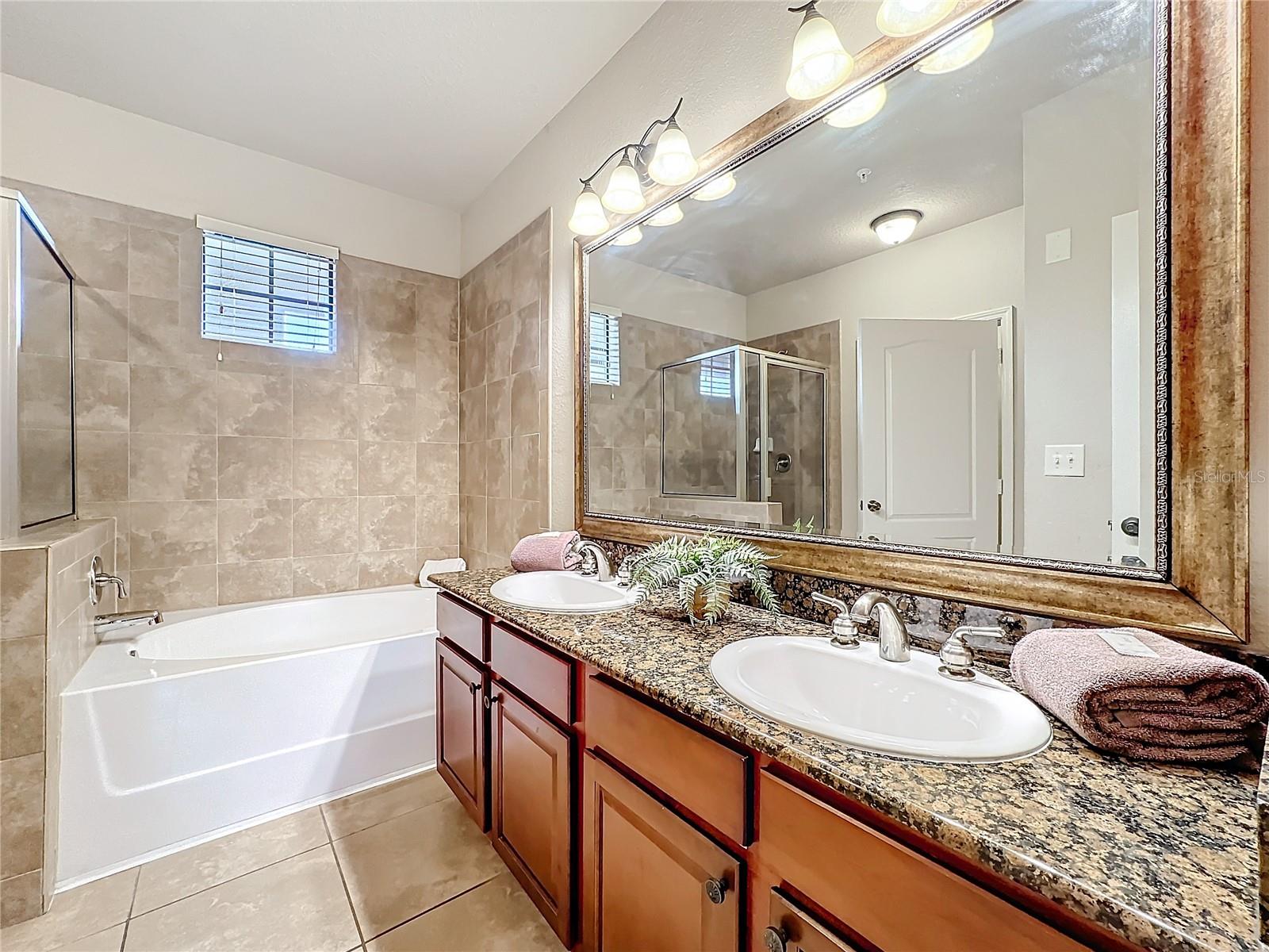 912 CHARO PKWY #214, DAVENPORT, FL, 33897