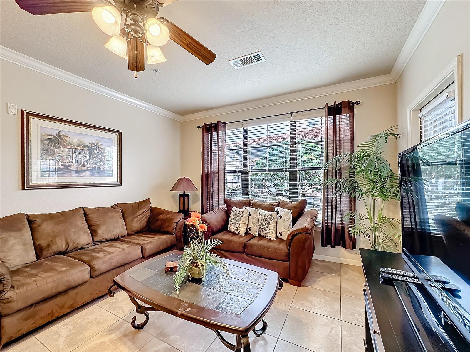 912 CHARO PKWY #214, DAVENPORT, FL, 33897