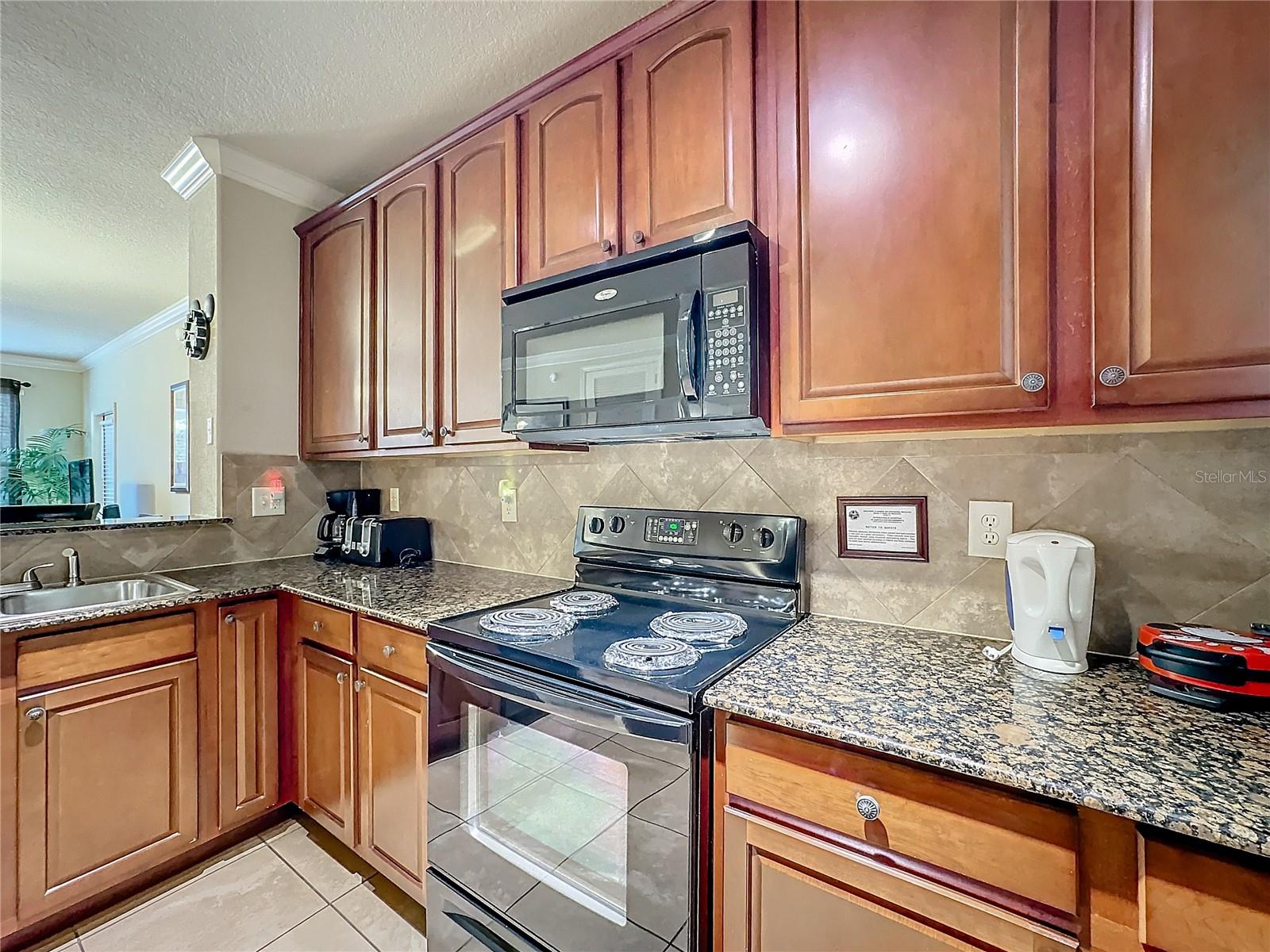 912 CHARO PKWY #214, DAVENPORT, FL, 33897