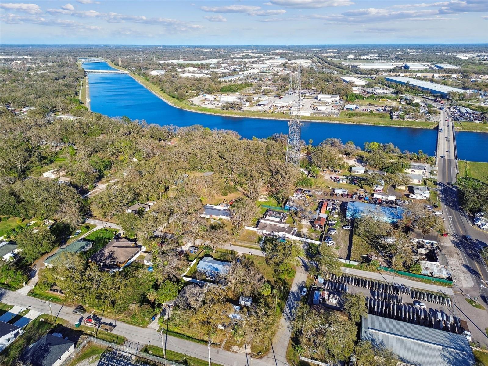 2801 N 75TH ST, TAMPA, FL, 33619