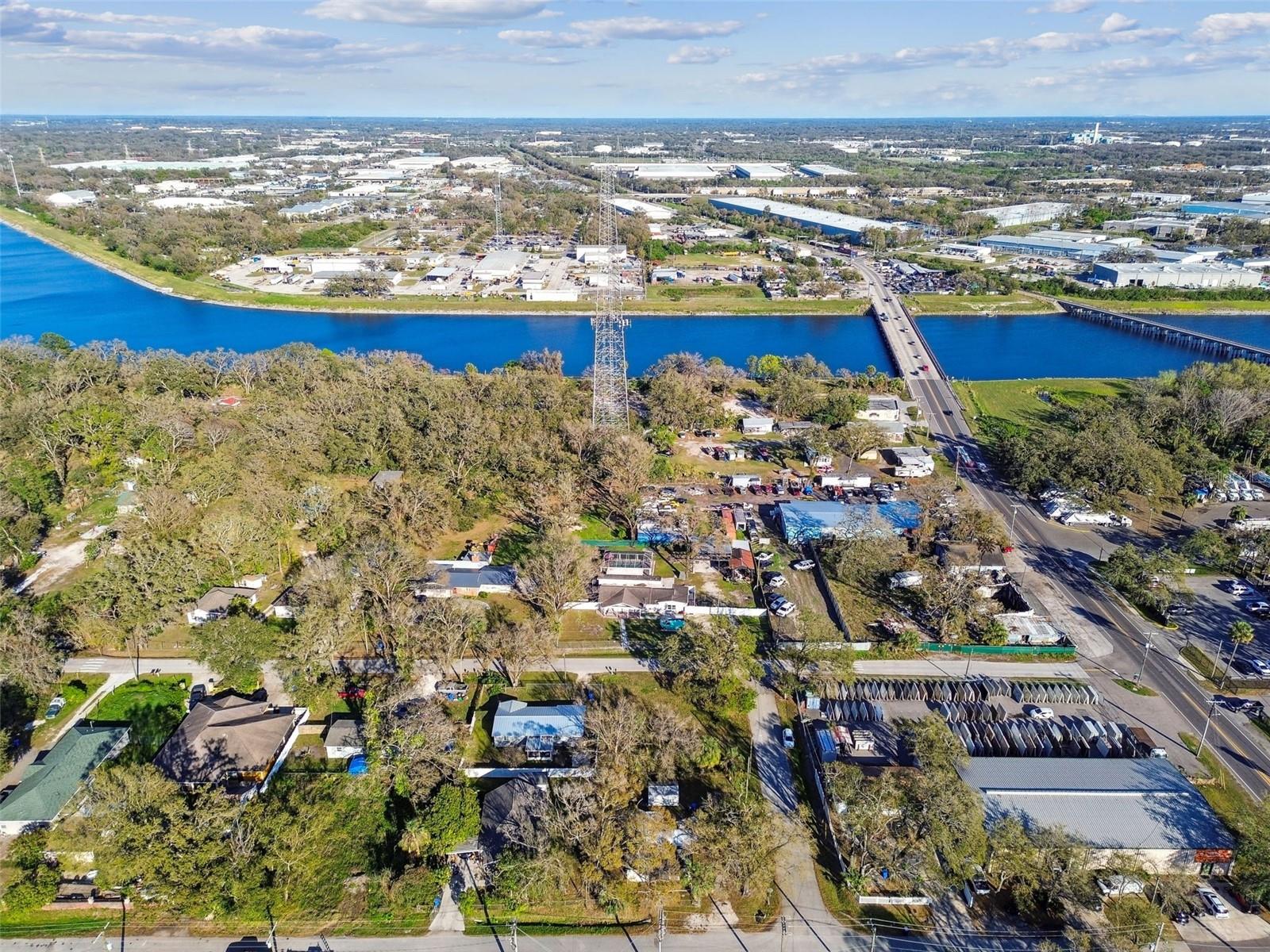 2801 N 75TH ST, TAMPA, FL, 33619
