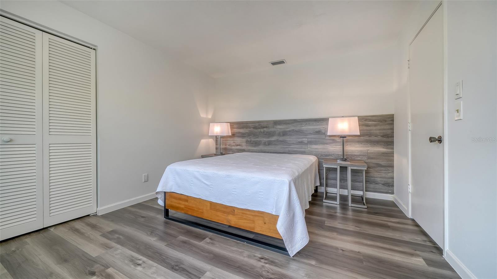 6999 W COUNTRY CLUB DR N #226, SARASOTA, FL, 34243