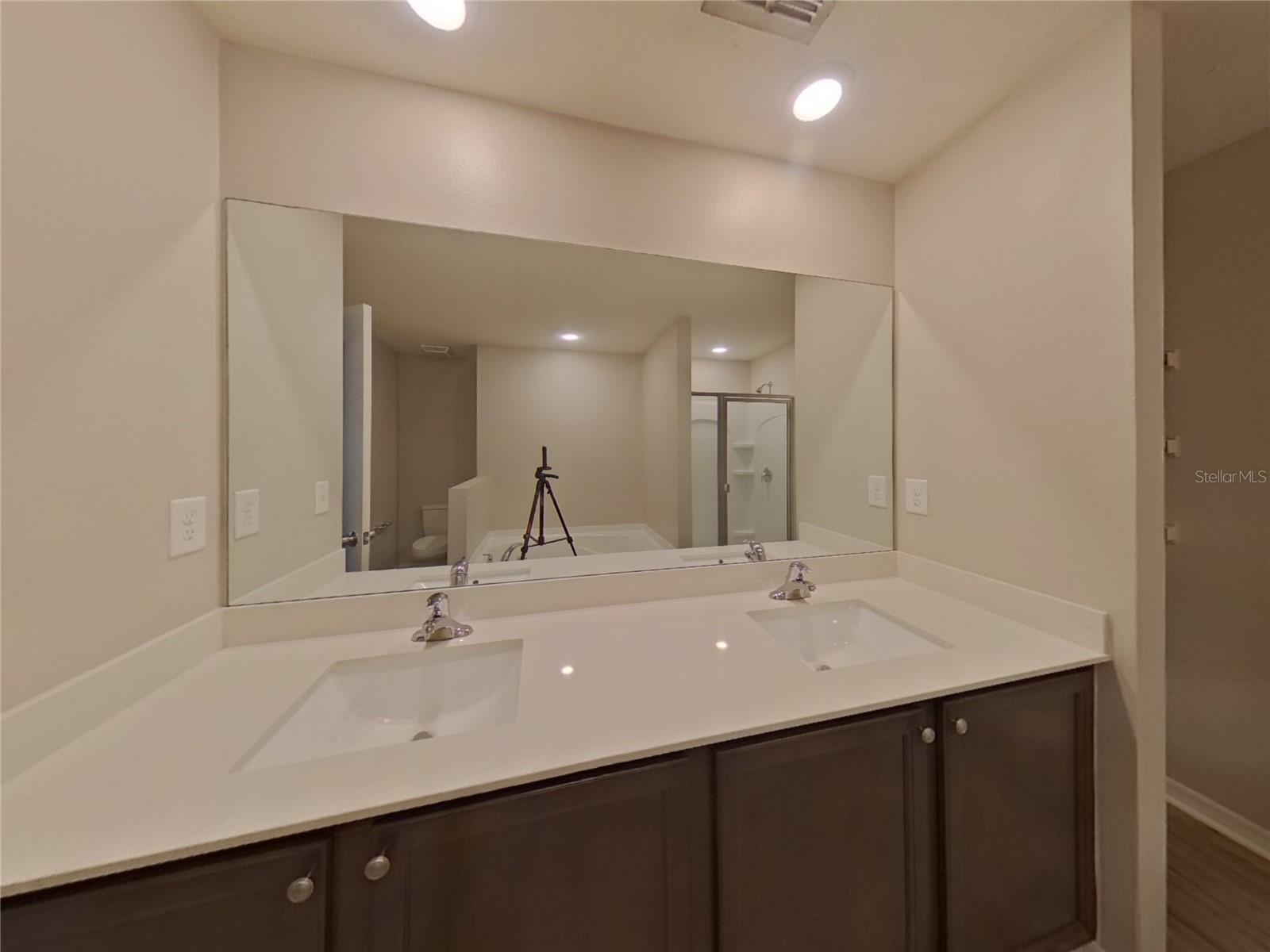 2046 AMBER SWEET CIR, DUNDEE, FL, 33838