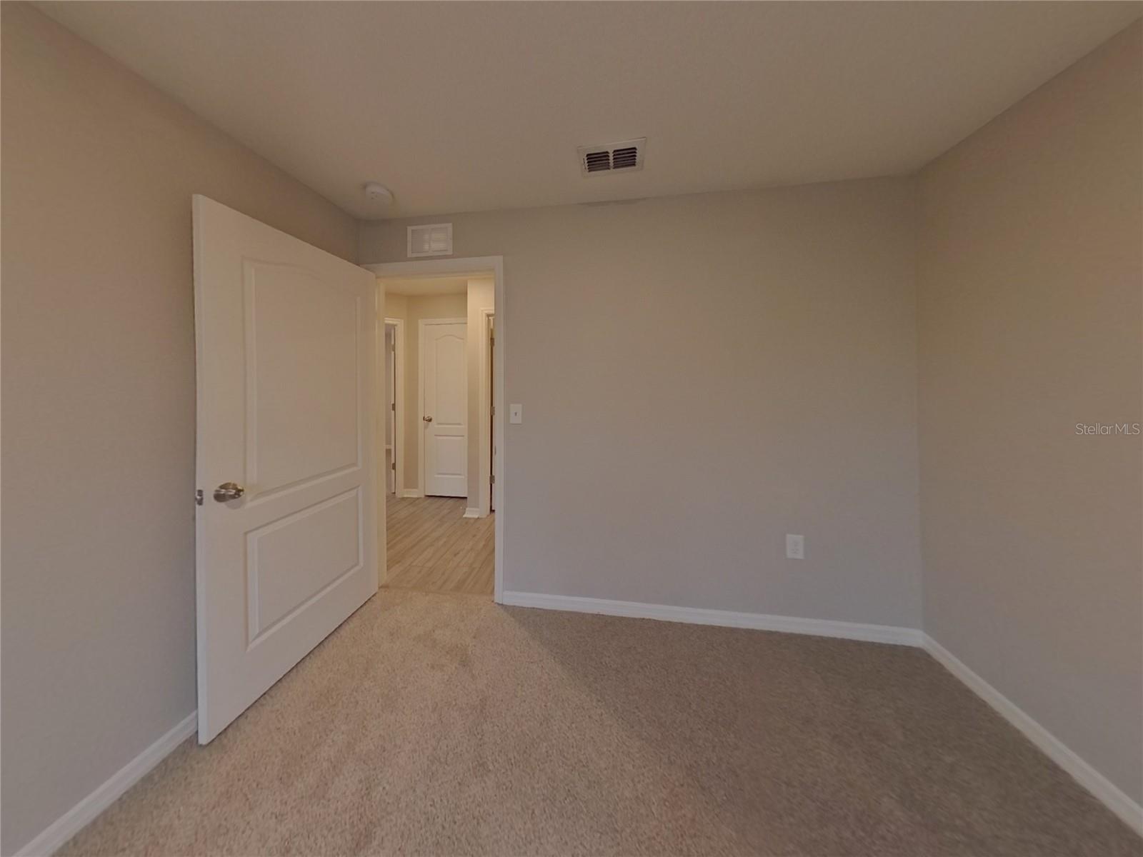 2046 AMBER SWEET CIR, DUNDEE, FL, 33838