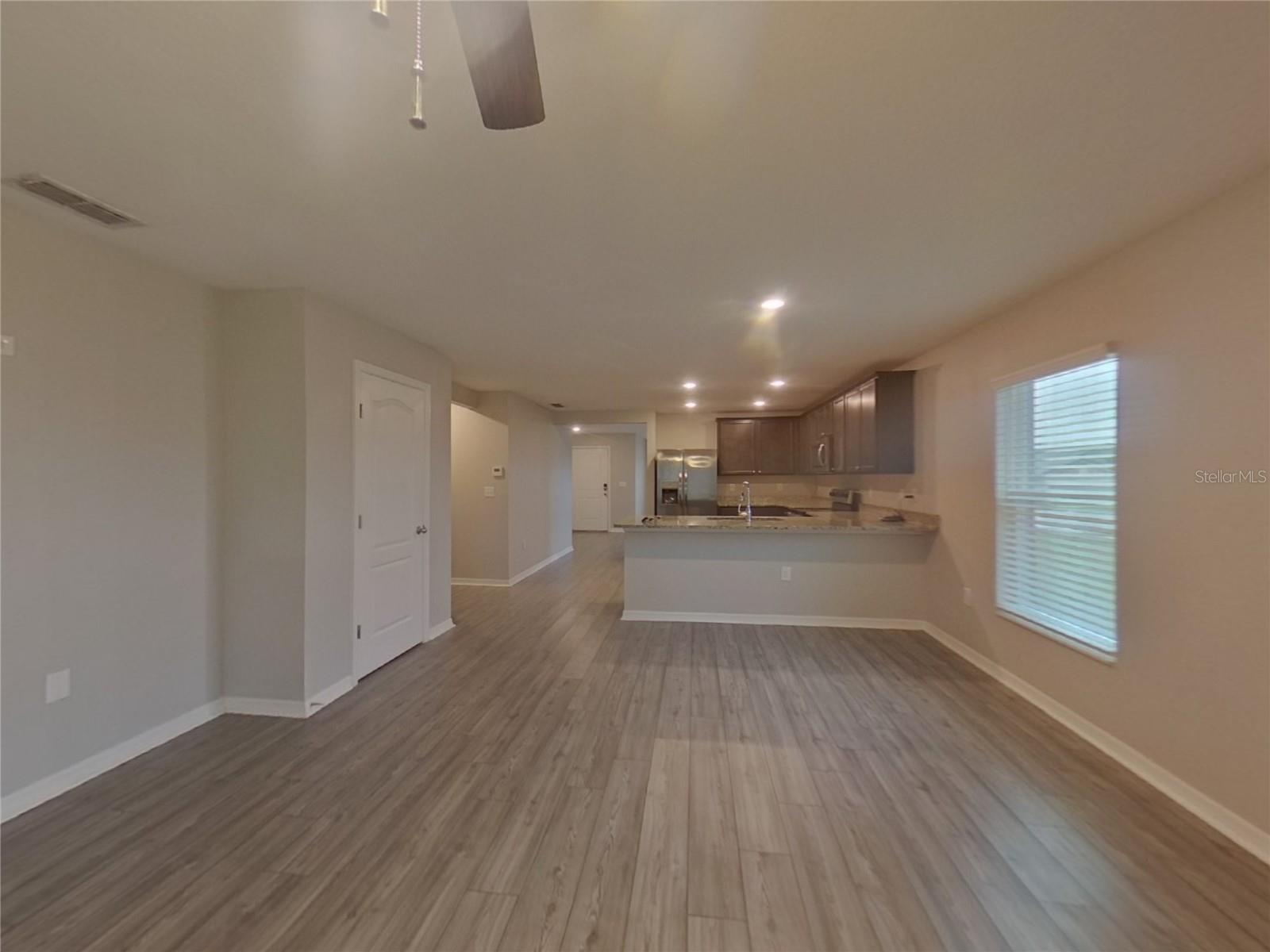 2046 AMBER SWEET CIR, DUNDEE, FL, 33838