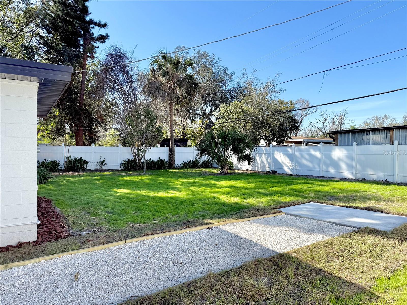 907 LAKEWOOD AVE, TAMPA, FL, 33613