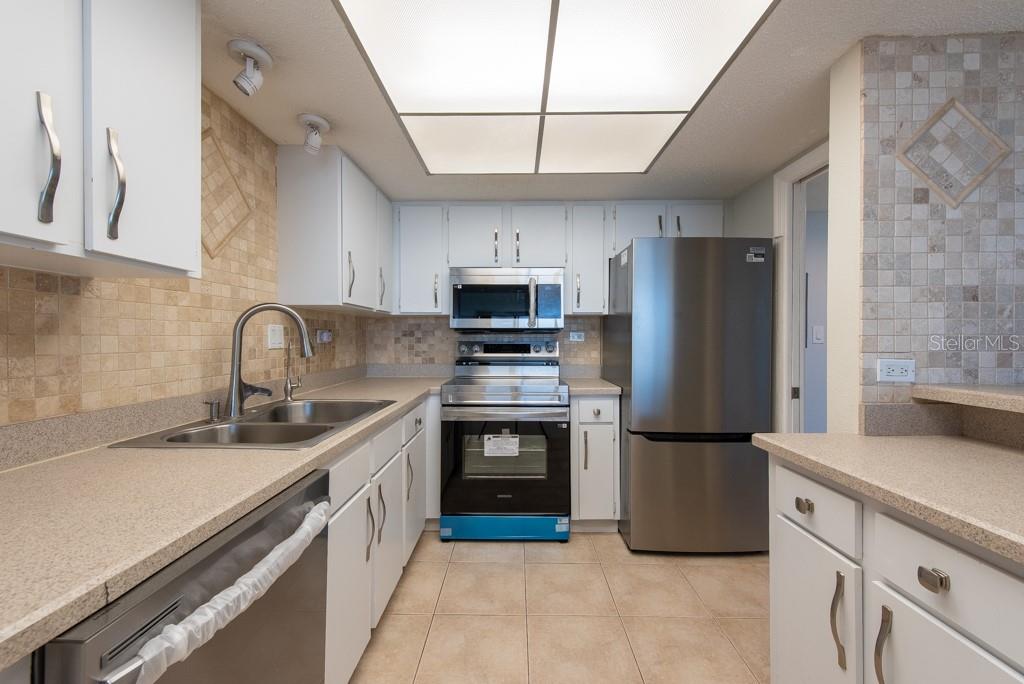 500 TREASURE ISLAND CSWY #402, TREASURE ISLAND, FL, 33706