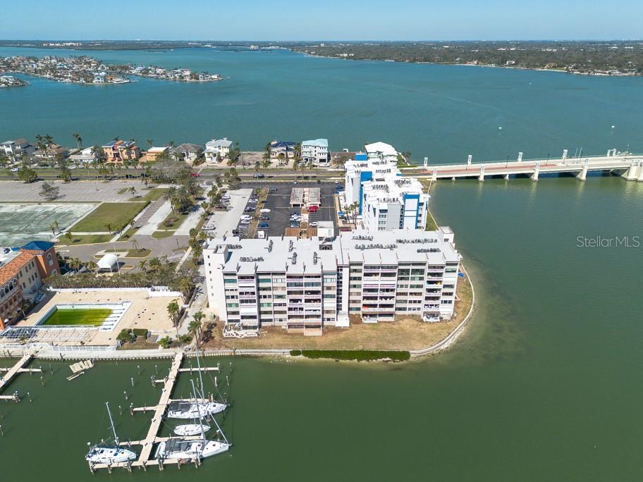 500 TREASURE ISLAND CSWY #402, TREASURE ISLAND, FL, 33706