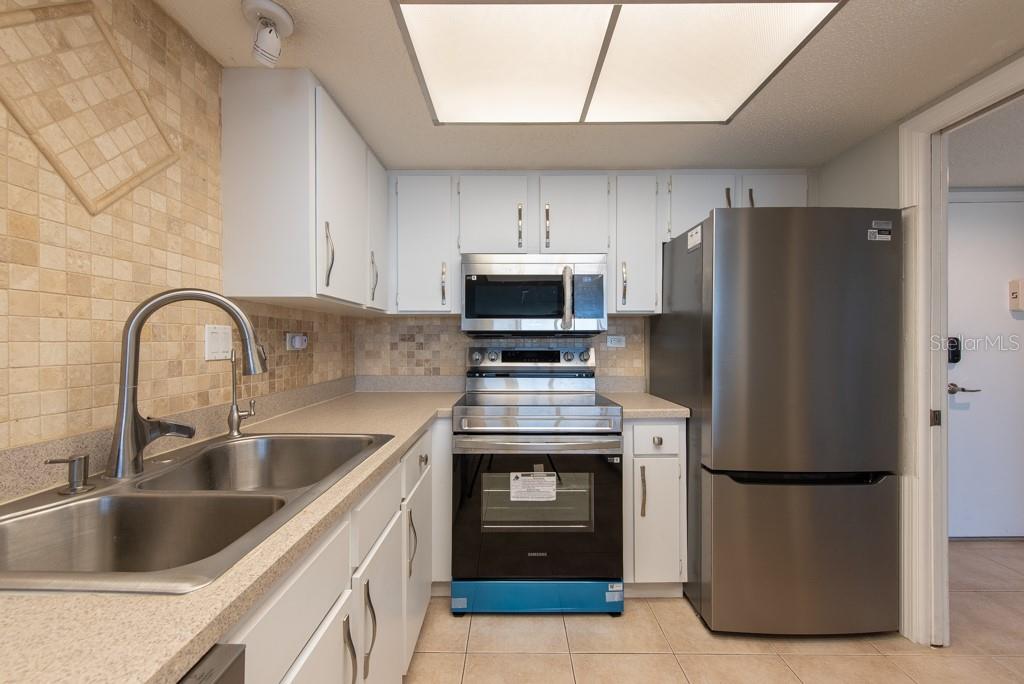 500 TREASURE ISLAND CSWY #402, TREASURE ISLAND, FL, 33706