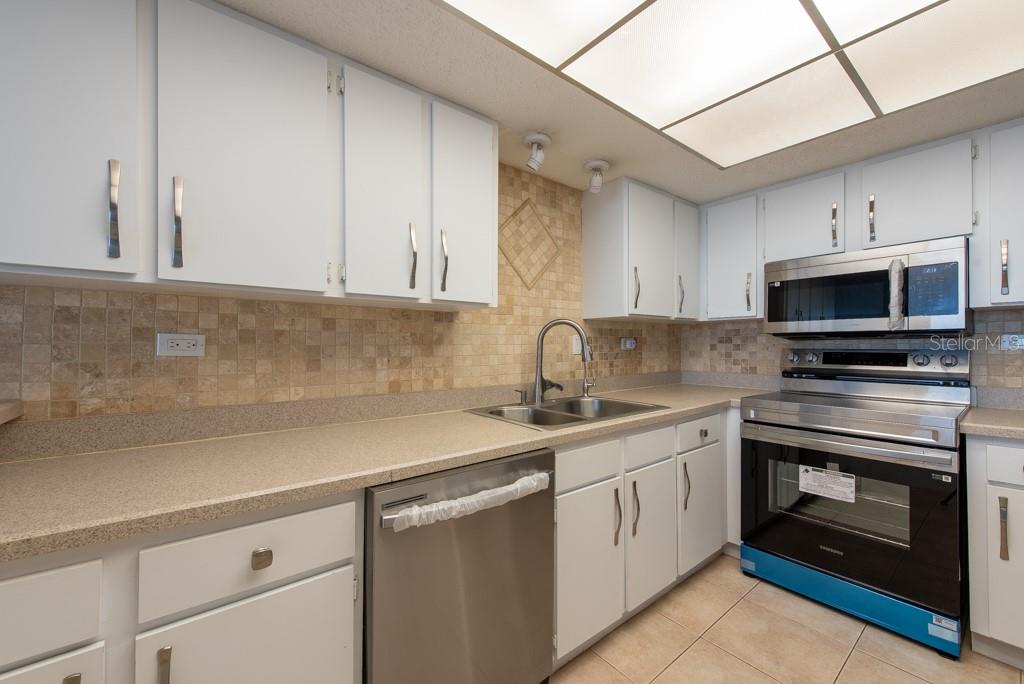 500 TREASURE ISLAND CSWY #402, TREASURE ISLAND, FL, 33706