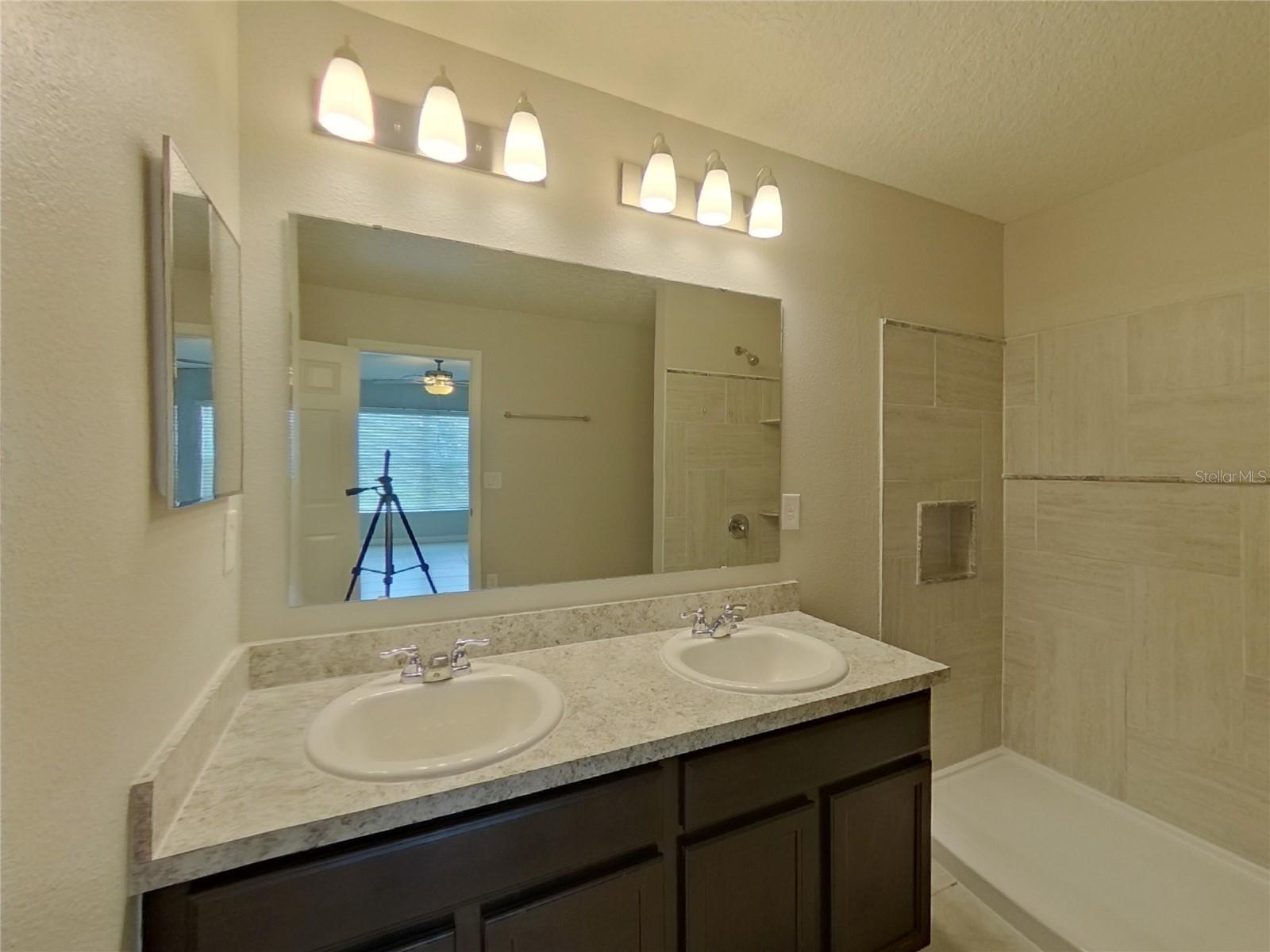 3220 CASA DEL REY AVE, KISSIMMEE, FL, 34746