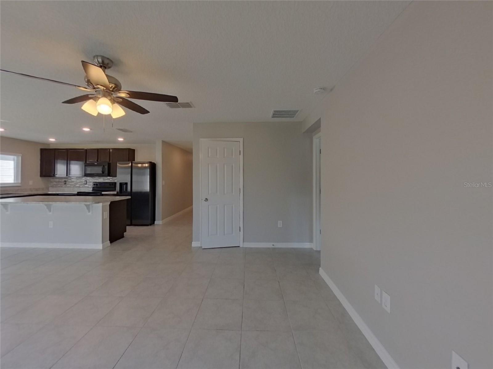 3220 CASA DEL REY AVE, KISSIMMEE, FL, 34746