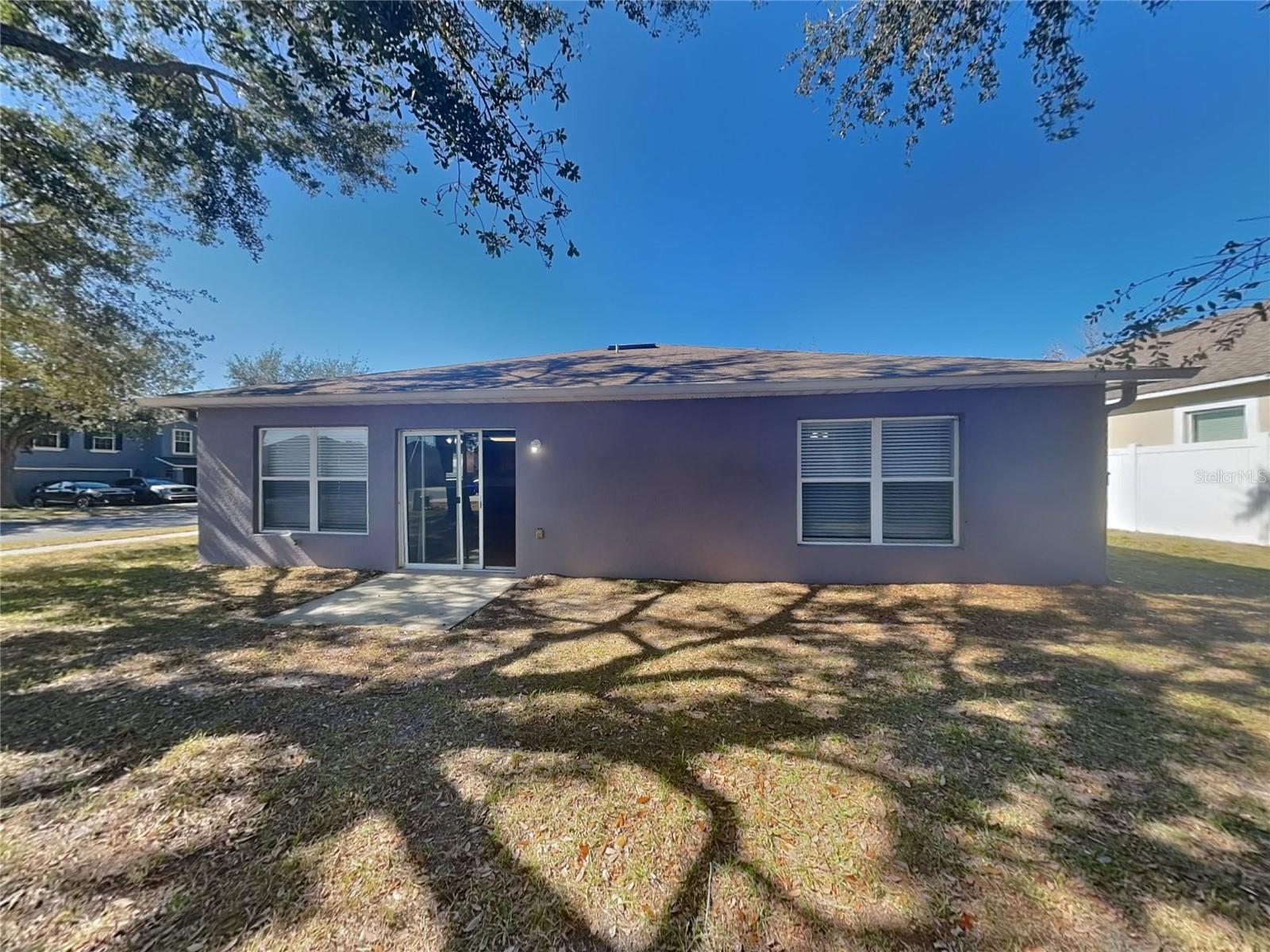 2366 MARTINS RUN, TAVARES, FL, 32778