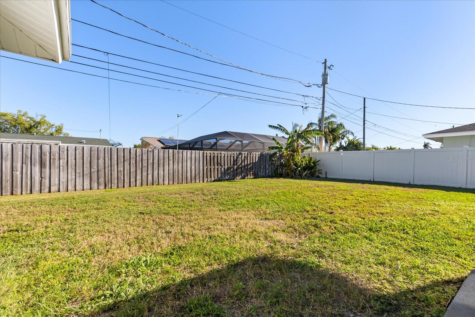 13923 BREWSTER DR, LARGO, FL, 33774