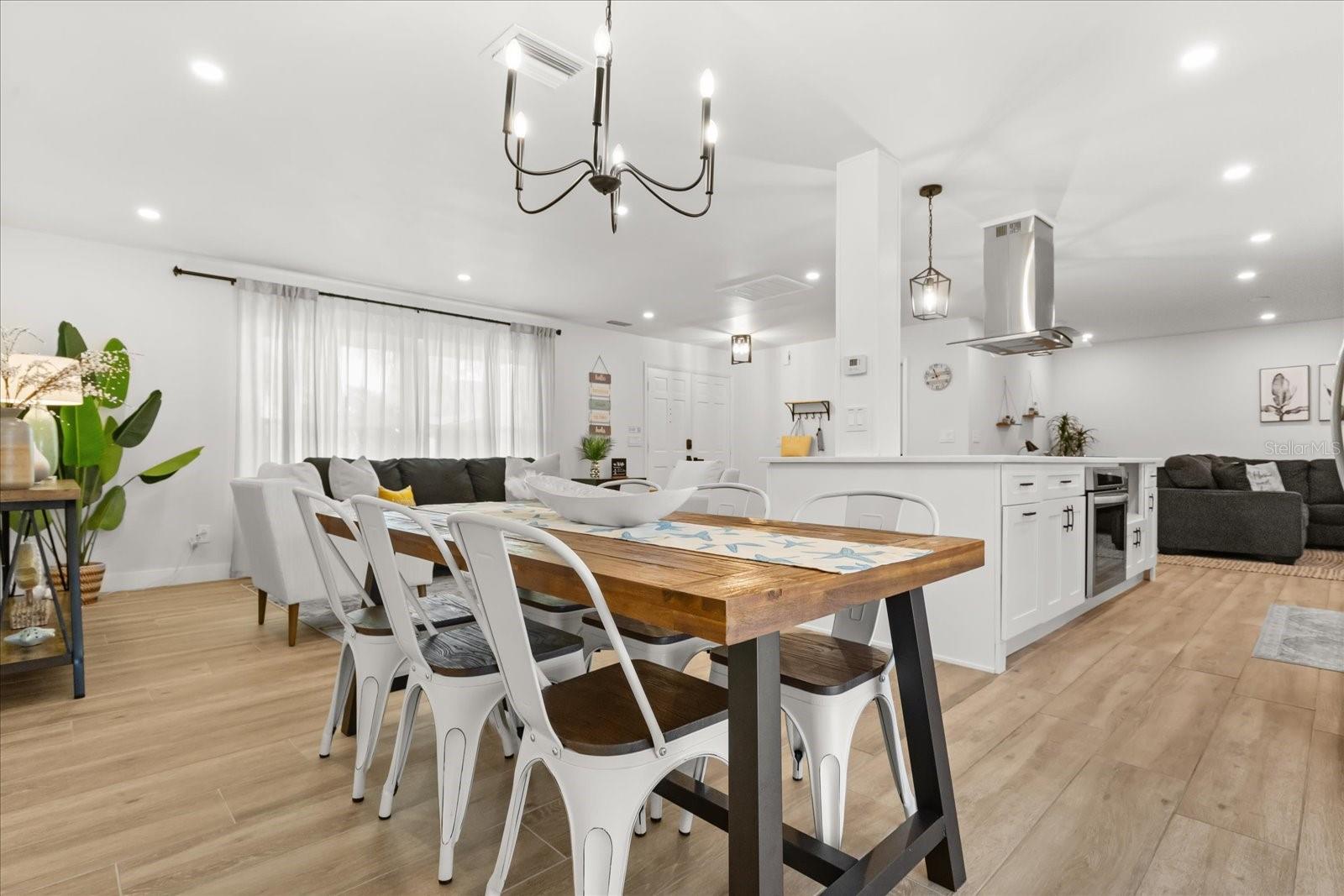 13923 BREWSTER DR, LARGO, FL, 33774