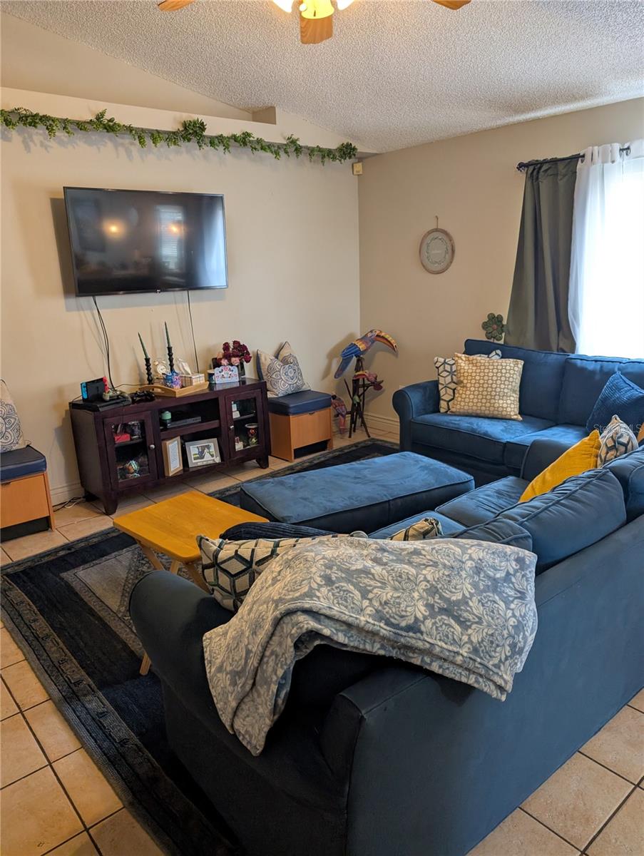 7143 EDGEWATER SHORES CT, ORLANDO, FL, 32810