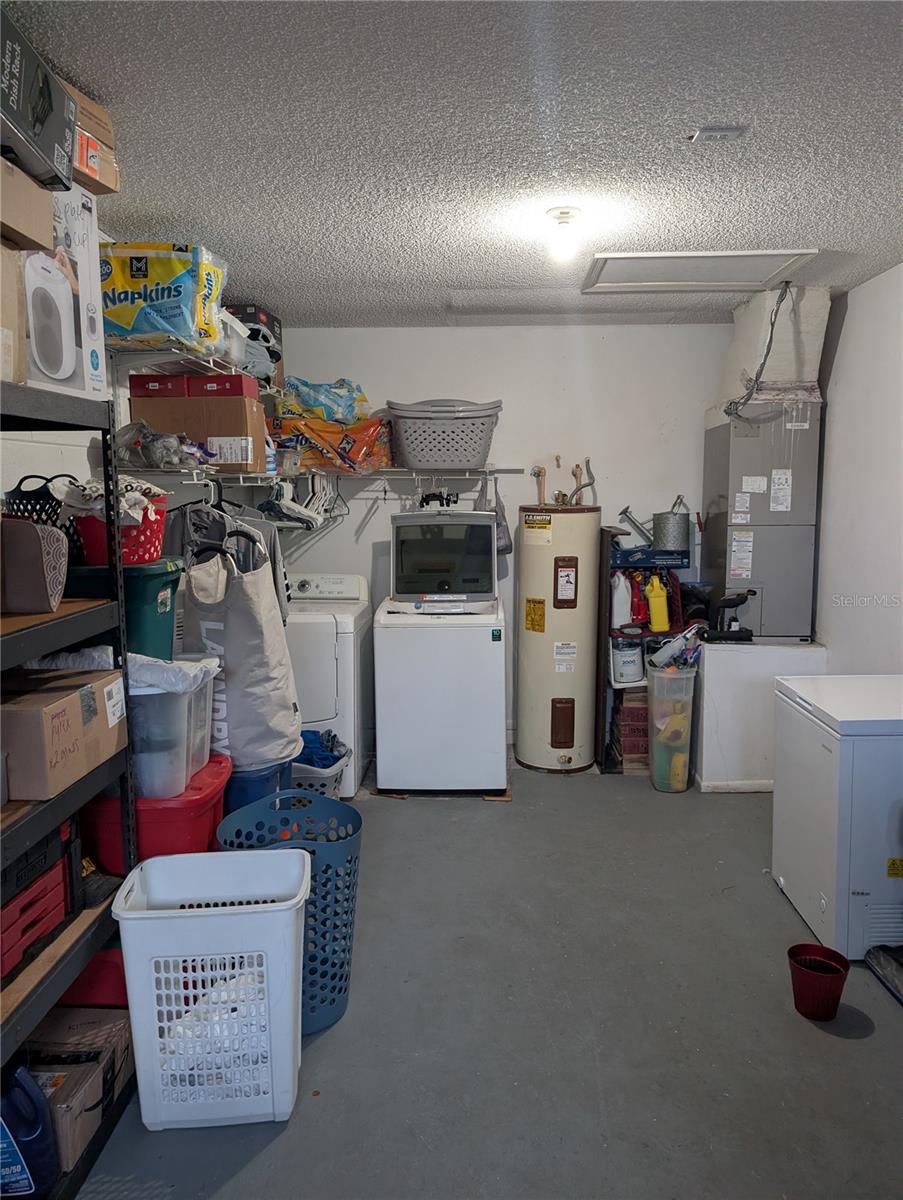 7143 EDGEWATER SHORES CT, ORLANDO, FL, 32810