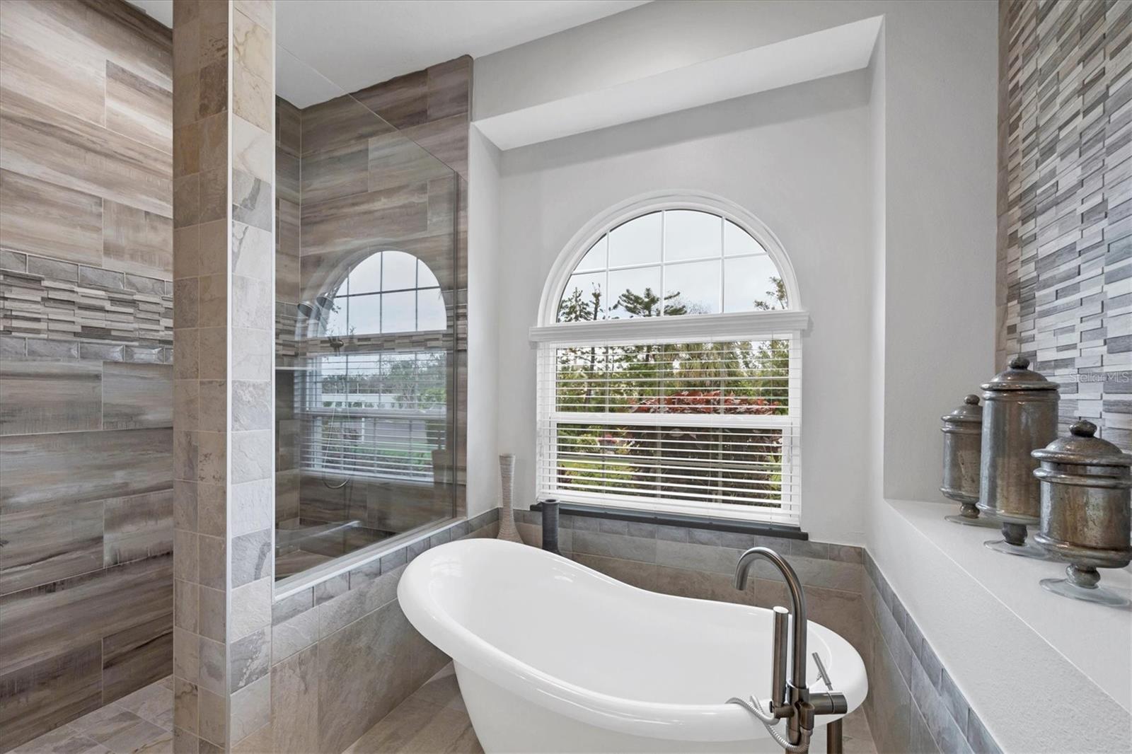 394 HANCHEY DR, NOKOMIS, FL, 34275