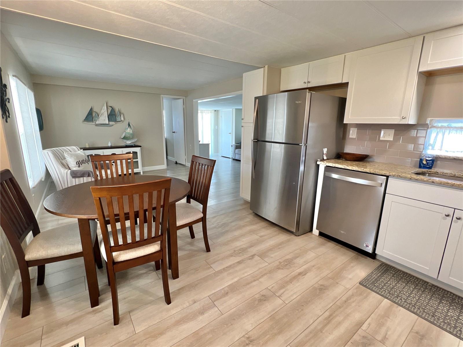 640 MOUNT LANCASTER AVE NE #648, ST PETERSBURG, FL, 33702
