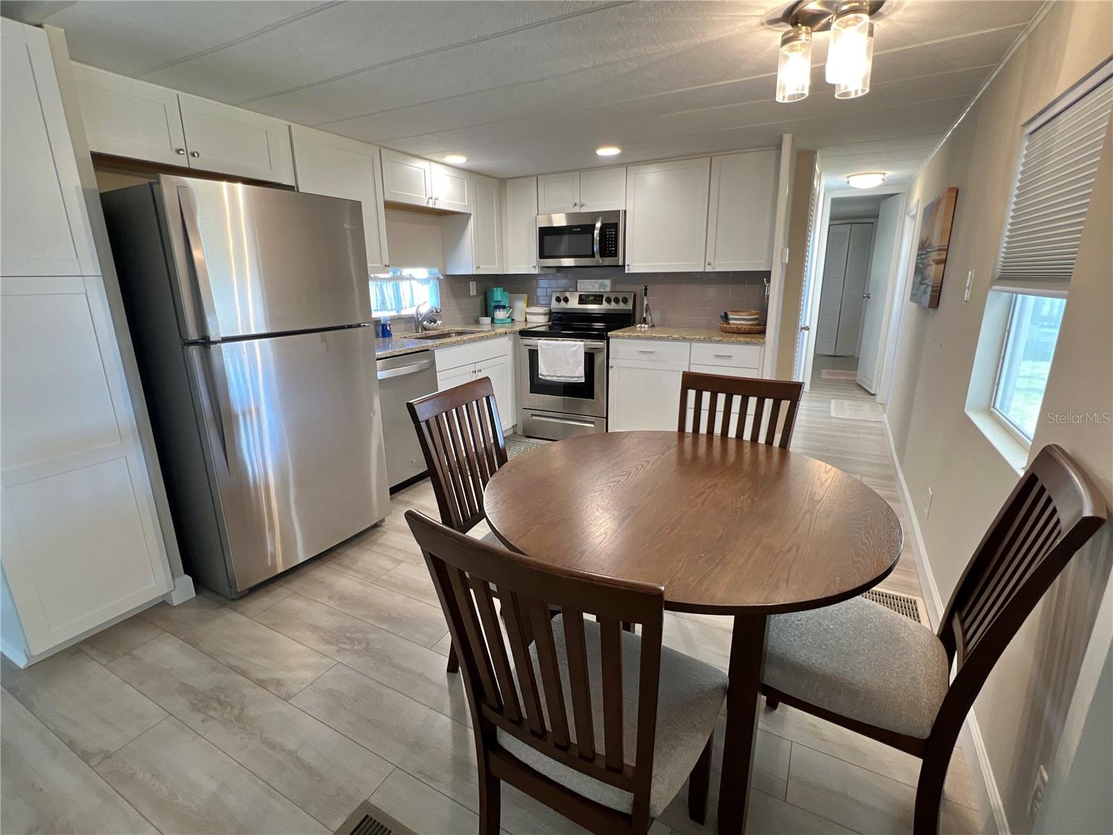 640 MOUNT LANCASTER AVE NE #648, ST PETERSBURG, FL, 33702