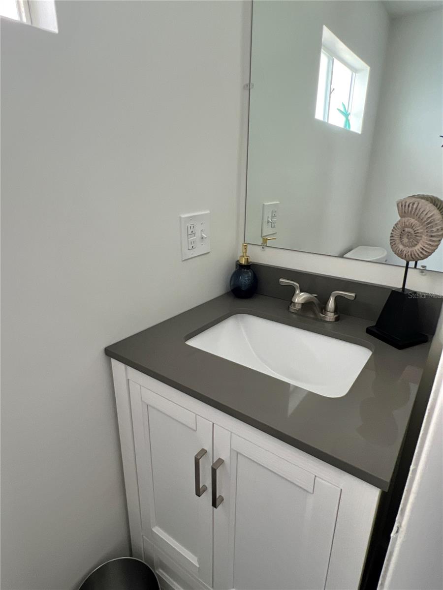 640 MOUNT LANCASTER AVE NE #648, ST PETERSBURG, FL, 33702