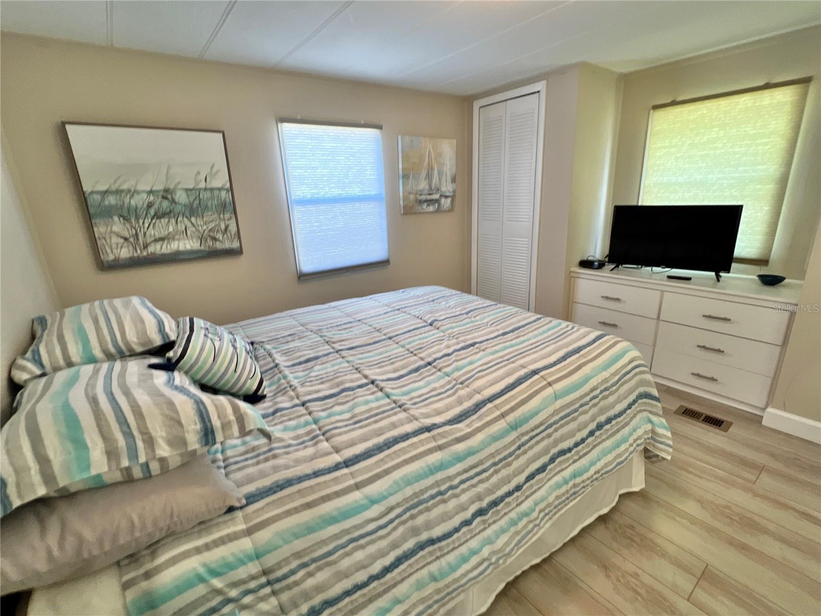640 MOUNT LANCASTER AVE NE #648, ST PETERSBURG, FL, 33702