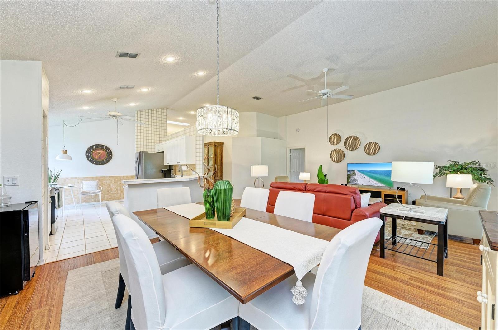 4916 LINSEY CT, SARASOTA, FL, 34243