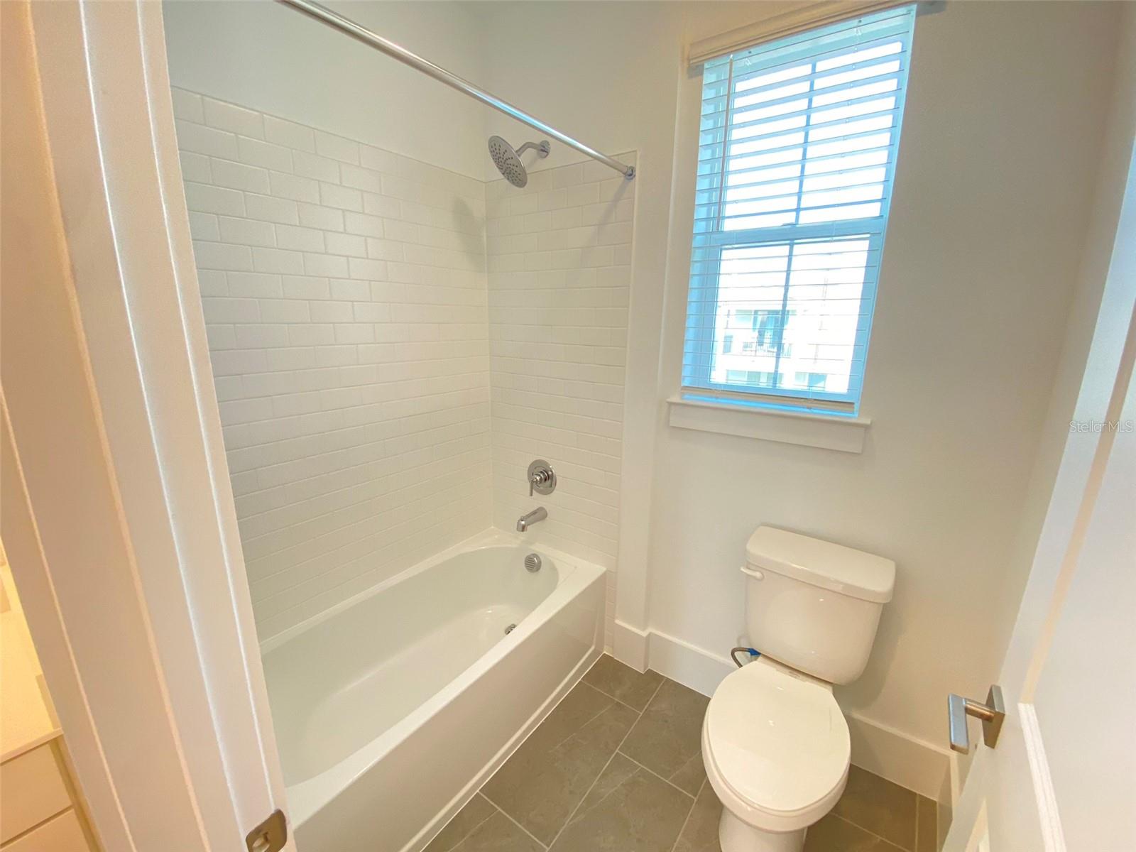 12668 CLEAR SAPPHIRE DR, WINTER GARDEN, FL, 34787