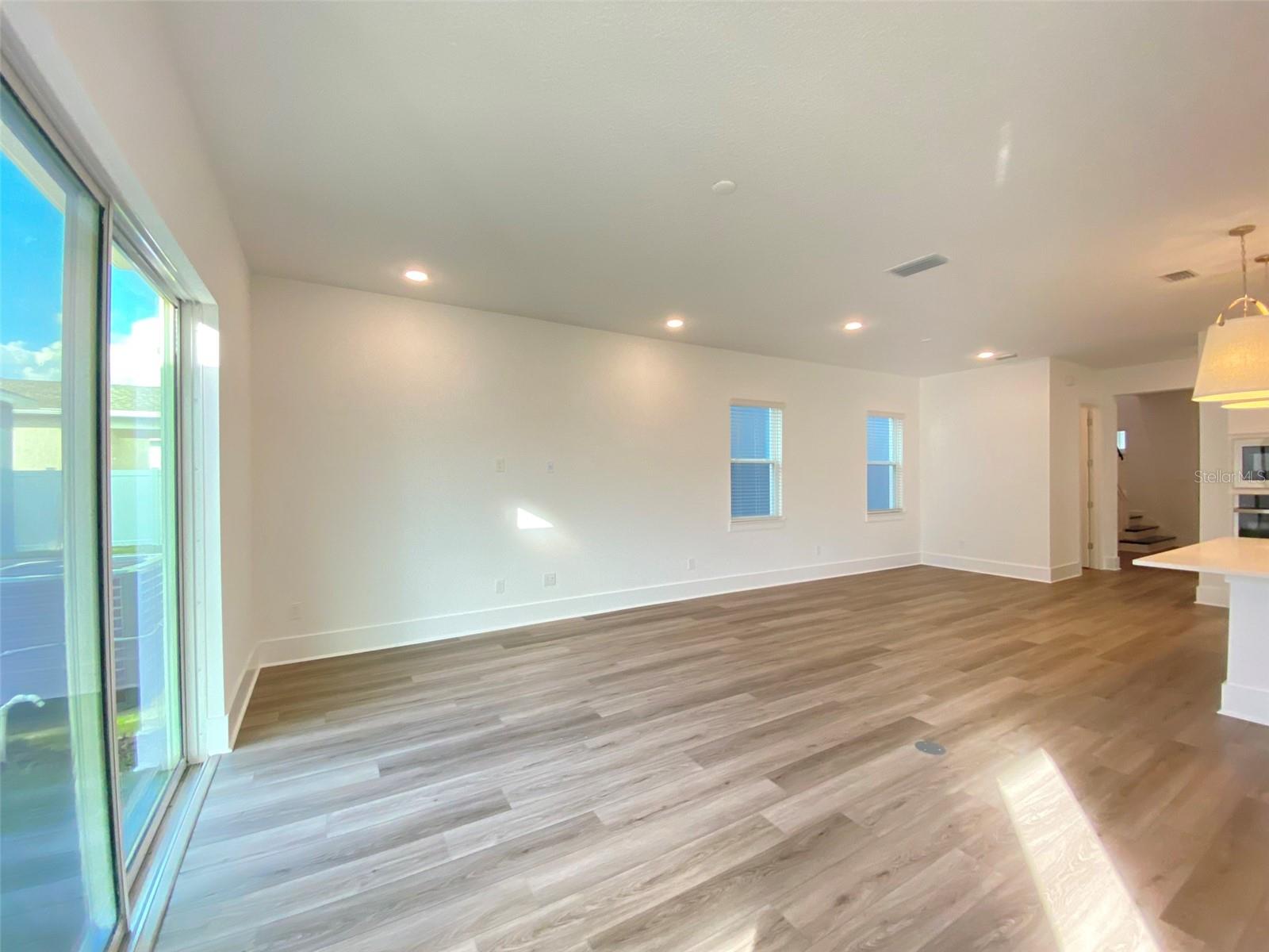 12668 CLEAR SAPPHIRE DR, WINTER GARDEN, FL, 34787