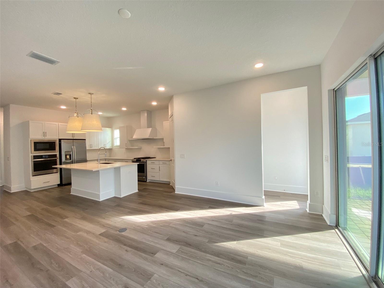 12668 CLEAR SAPPHIRE DR, WINTER GARDEN, FL, 34787