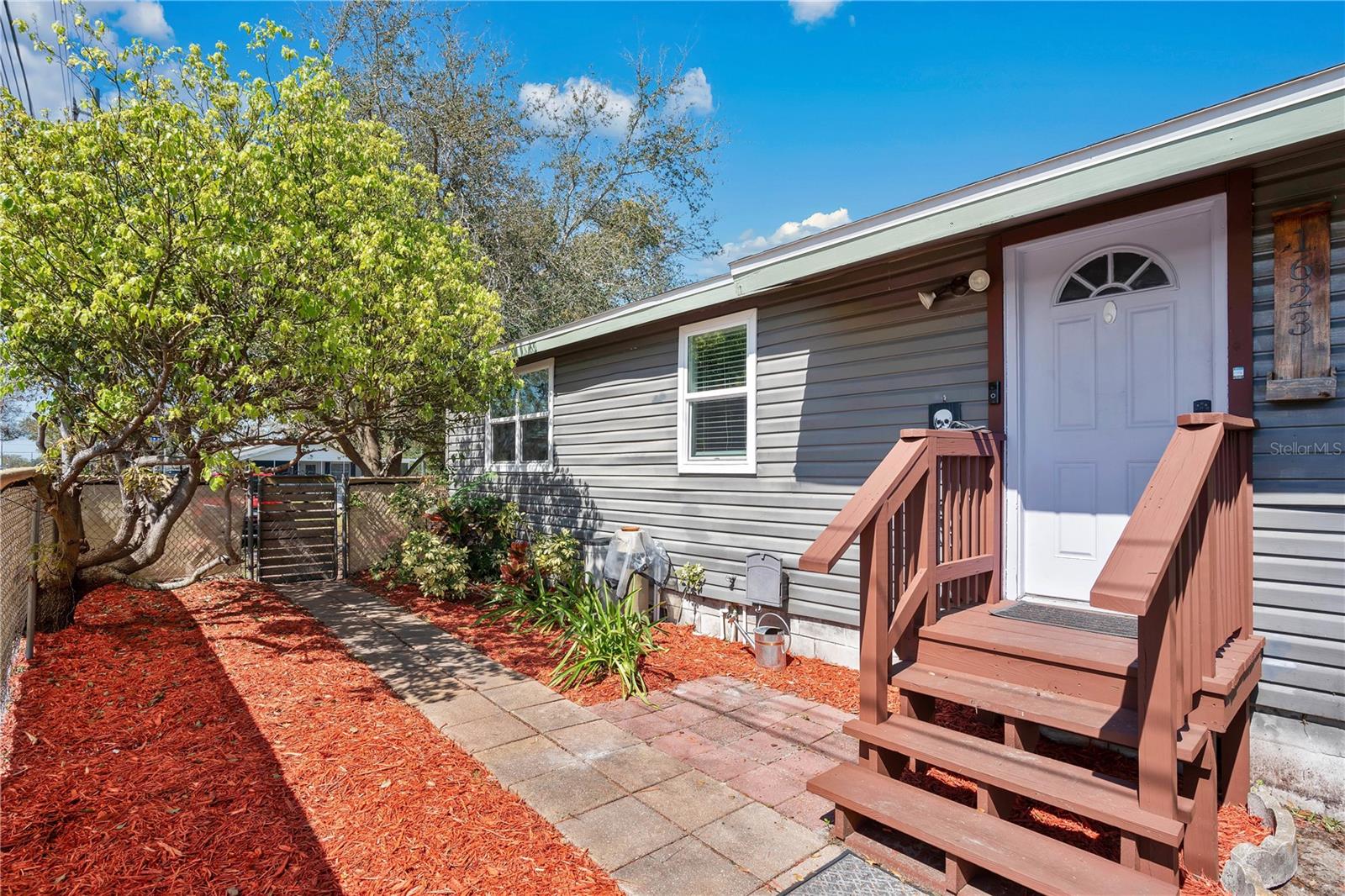 1623 MONTANA AVE, ST CLOUD, FL, 34769